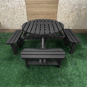 Rectangular tables title